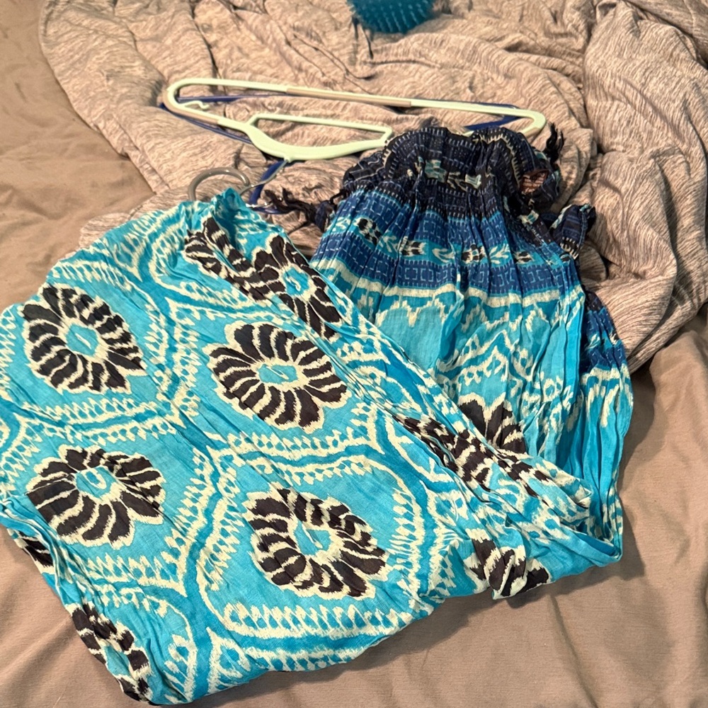 Vibrant Blue and Black Patterned Scarf